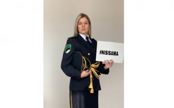 Policewomen from all over Bosnia and Herzegovina supported the #NisiSama movement