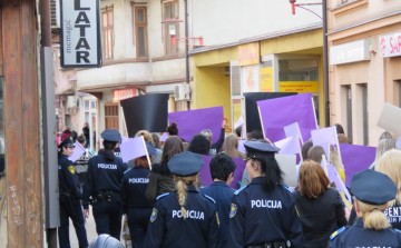 Osmomartovski mar&scaron; "Snažne u zajedni&scaron;tvu, za budućnost"