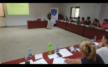 Полицијским службеницама уручени цертификати о учешћу на радионици