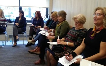 Članice Udruženja na obuci &bdquo;Osnaživanje žena za građansku participaciju i unapređenje dru&scaron;tvene kohezije u lokalnim zajednicama&ldquo;