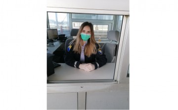 Uloga žene u policiji prezentirana kroz seriju fotografija policijskih službenica na dužnosti